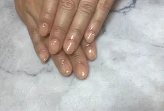ネイル ネイルリボン 受付スタッフのネイルデザイン