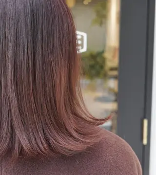 カラー KOBAYASHI TEPPEIのヘアスタイル
