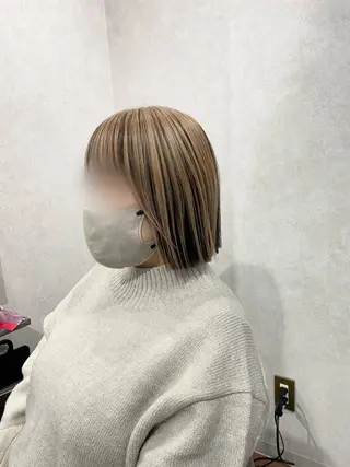 ミディアム ＳＨＩ ＺＵのヘアスタイル