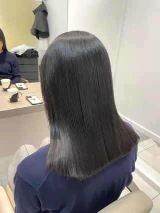 セミロング 新宿/透明感カラー/ 赤み消し/彩乃のヘアスタイル