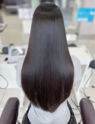 セミロング CLOVER学園前所属・鶴井 地のヘアスタイル