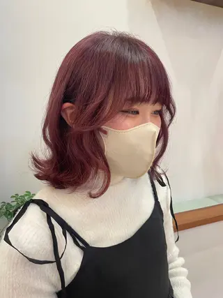 カラー HONOKA ブリーチ/艶カラーのヘアスタイル