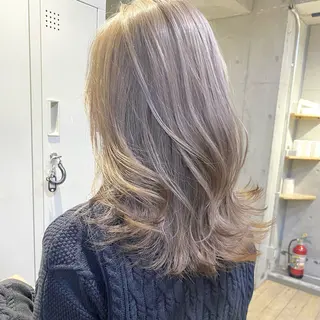 ミディアム ⭐️横浜ブリーチ特化 美容師 堤涼⭐️のヘアスタイル