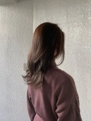 ミディアム 鈴木 梓のヘアスタイル
