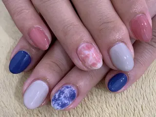 ネイル 中川 愛理のネイルデザイン