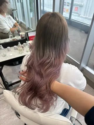 ロング ハイトーン/アレンジ hikaru🐰💕のヘアスタイル