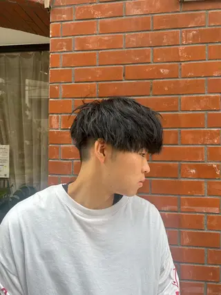 ショート カラー メンズ 保坂 駿太郎のヘアスタイル