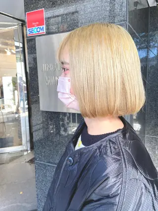 ミディアム カラー ショート/ウルフ ハイトーン/カイセイのヘアスタイル