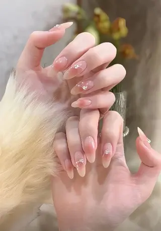 カラー AIN Nailのネイルデザイン