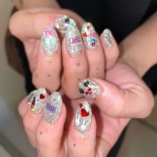 ネイル Ami 🦥のネイルデザイン