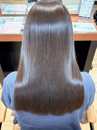 ロング 喜屋武 美月のヘアスタイル