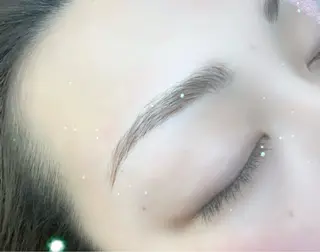 アイブロウ エスポワールビューティサロン所属・エスポワール ビューティサロンのマツエク・マツパデザイン