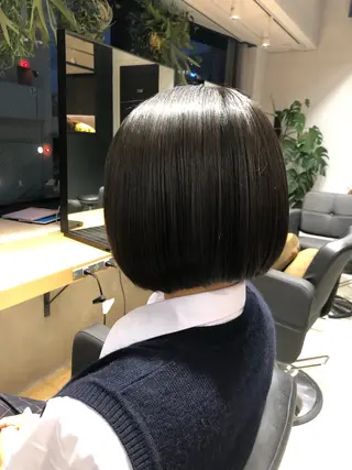 ショート カラー ✨髪質改善ストレート ×ミニボブ✨萩原 翼のヘアスタイル