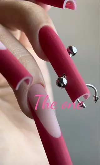 ネイル The oneアオイ アオイのネイルデザイン