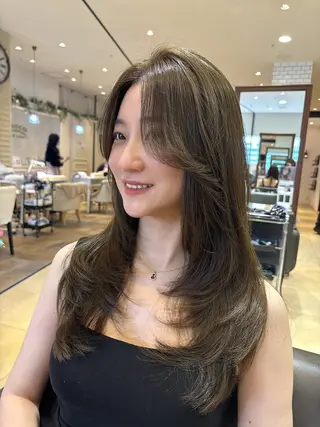 ミディアム Maison髪質改善 レイヤー/三宮のヘアスタイル