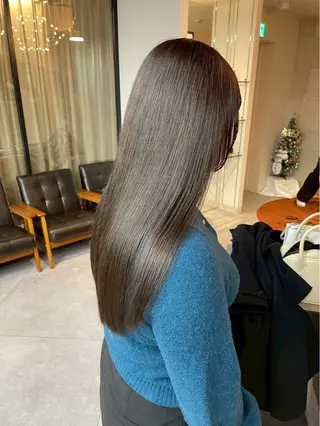 ロング 茶谷 沙穂のヘアスタイル