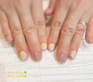 ネイル ショートネイル 森のさんぽ道のネイルデザイン