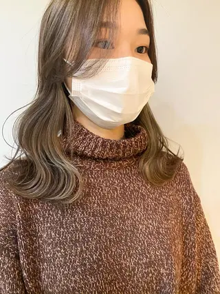 ミディアム カラー パーマ ヘアアレンジ メンズ キッズ ネイル マツエク・マツパ インナーカラー/ KANAのヘアスタイル