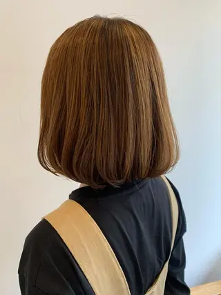 ミディアム カラー CARICIA 渡邉 祐南のヘアスタイル