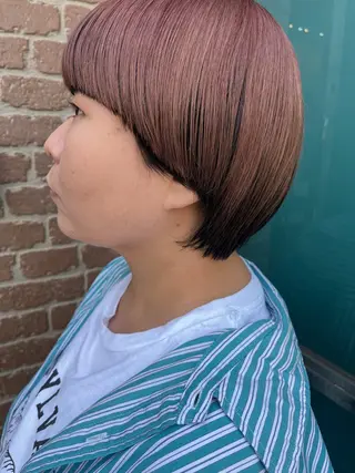 ミディアム カラー 久木原 ゆりのヘアスタイル