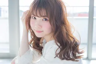 セミロング カラー 小野 和摩のヘアスタイル