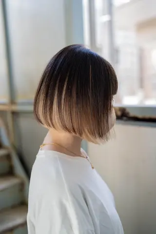 カラー Lazo/ 原弥和子のヘアスタイル