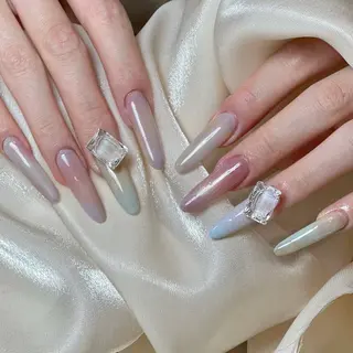 ネイル Maggie Nail🦩のネイルデザイン