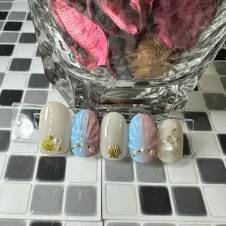 ネイル 新山 聖のネイルデザイン