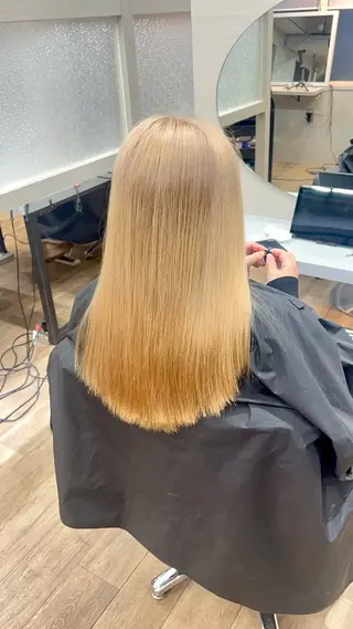 ロング カラー AIRI/難波/ ハイトーン/髪質改善のヘアスタイル