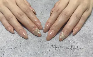 ネイル マキ ネイルサロンのネイルデザイン