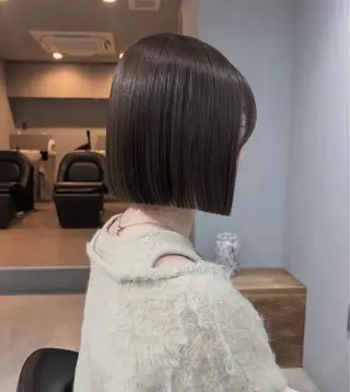 ミディアム カラー akane/ボブ /ブラウンベージュのヘアスタイル