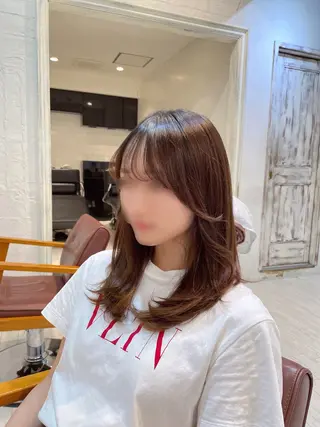 セミロング 髪質改善／ブリーチ 宮武　湧斗のヘアスタイル
