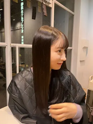 ロング カラー -みつま はるな-のヘアスタイル