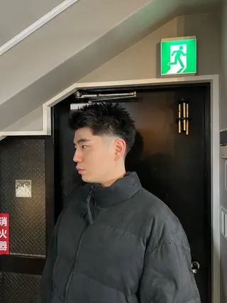 ショート メンズ 艶カラー/ツイスパ/ 無造作パーマ　久保のヘアスタイル