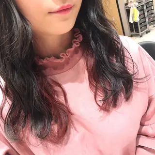 ロング カラー 野上 綾香のヘアスタイル