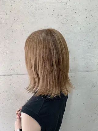 ミディアム カラー Libre 西野圭一のヘアスタイル