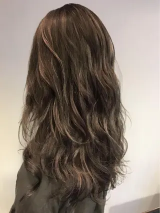 ロング カラー パーマ 【mokuオーナー】 ちはるのヘアスタイル