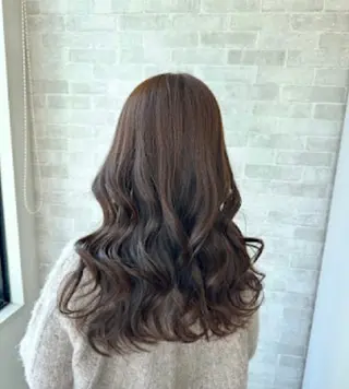 ロング カラー 本多 いぶきのヘアスタイル