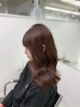 ロング カラー ワンホンヘア 🤍𝑀𝐼𝐻𝑂のヘアスタイル