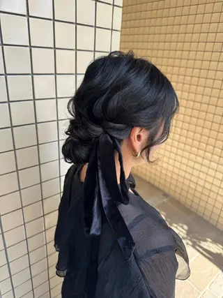 セミロング ヘアアレンジ ヘアメイク10年から 美容師💄Anriのヘアスタイル