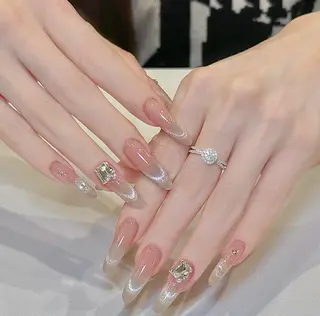 ネイル 里奈 Nailのネイルデザイン