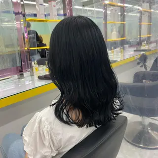 セミロング カラー ヘアアレンジ mai🍑暖色カラー /レイヤー💖のヘアスタイル