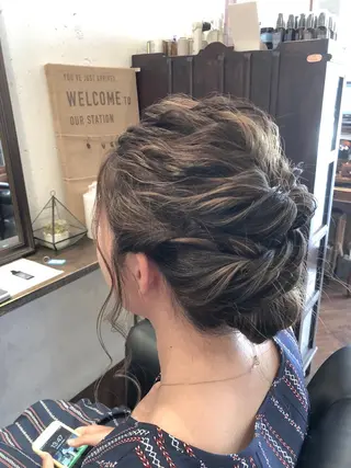 ロング ヘアアレンジ いしだ みさきのヘアスタイル