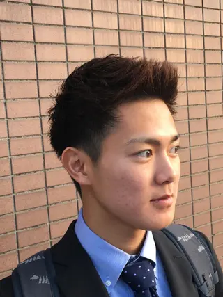 ショート メンズ 牧 颯斗のヘアスタイル