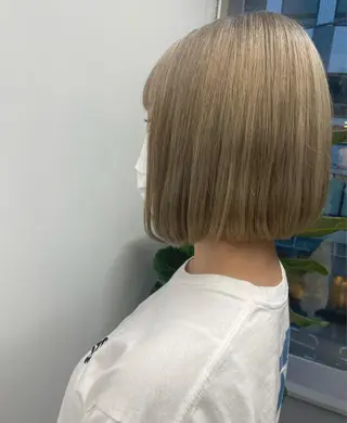 ショート カラー 🌼ハイライト透明感 🌼maiのヘアスタイル
