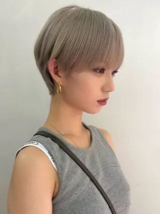 ショート ミルクティーベージュ レイヤー/あげは🎀のヘアスタイル