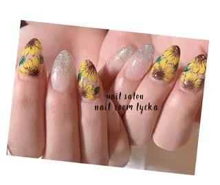 ネイル ﾈｲﾙﾙｰﾑﾘｯｶ 𝐦𝐚𝐲𝐮のネイルデザイン