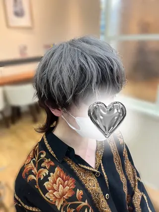 メンズ ·.⟡ 福田 彩乃 透明感カラー🪄🩵のヘアスタイル