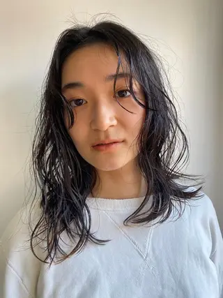 ミディアム カラー パーマ CEINE+ officialのヘアスタイル