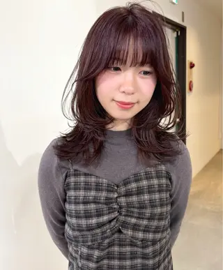 セミロング カラー mizuki/ピンク ベージュ.レイヤーのヘアスタイル